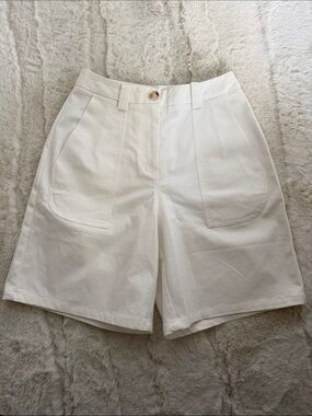 High-Rise Cream Bermuda Shorts with Front Patch Pockets